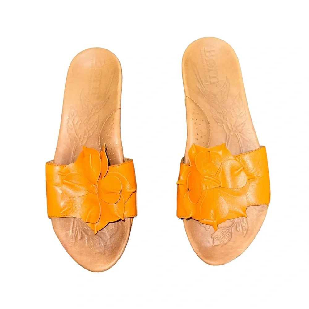 Born Izzy Leather Flower Thong Sandals Size 6